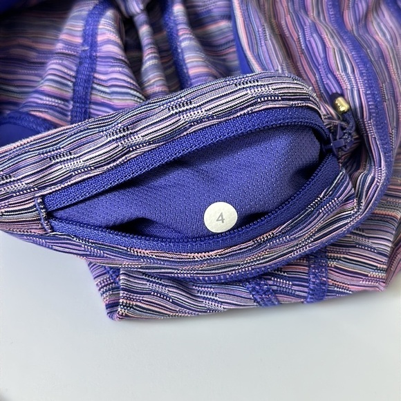 Lululemon Run: Inspire Crop II All Luxtreme Space Dye Twist Iris Flower Size 4 - Picture 4 of 5